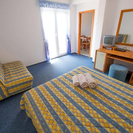 Gostinjska kuća And Javor 3*